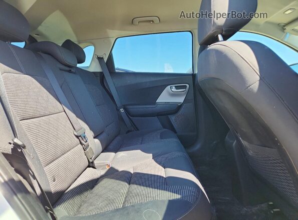 KNDCB3LC3K5350274 2019 KIA NIRO White Вид задньої частини салону