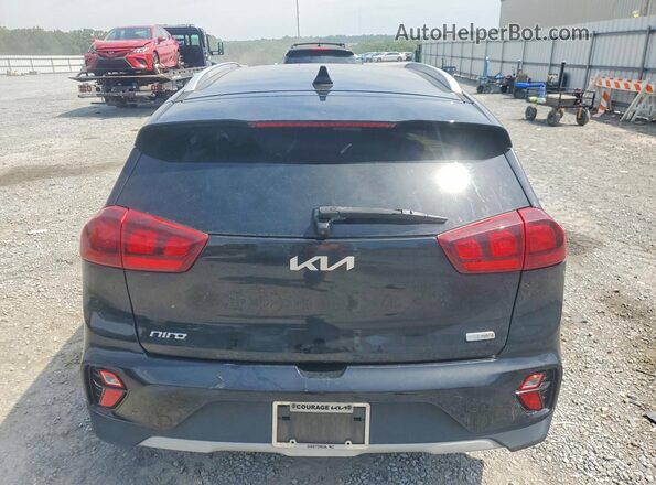 KNDCB3LC3N5509864 2022 KIA NIRO Black Հետևի տեսք