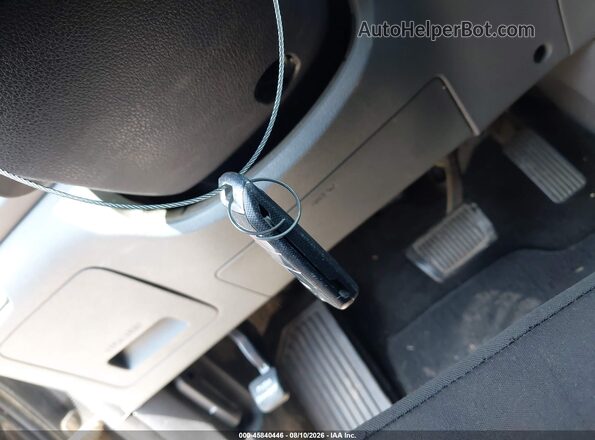 KNDCB3LC4H5047271 2017 KIA NIRO Gray Widok deski rozdzielczej