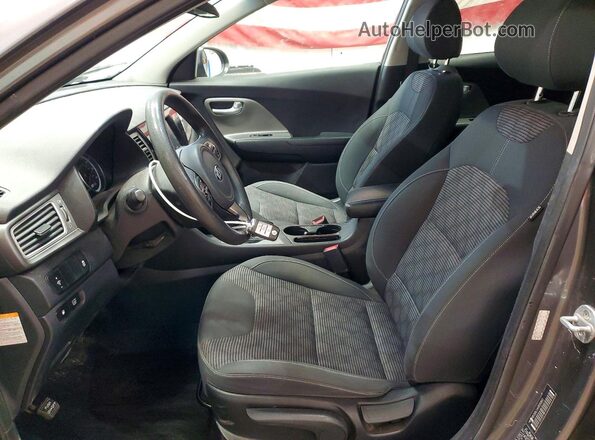 KNDCB3LC4H5053913 2017 KIA NIRO Gray Vista interior delantera