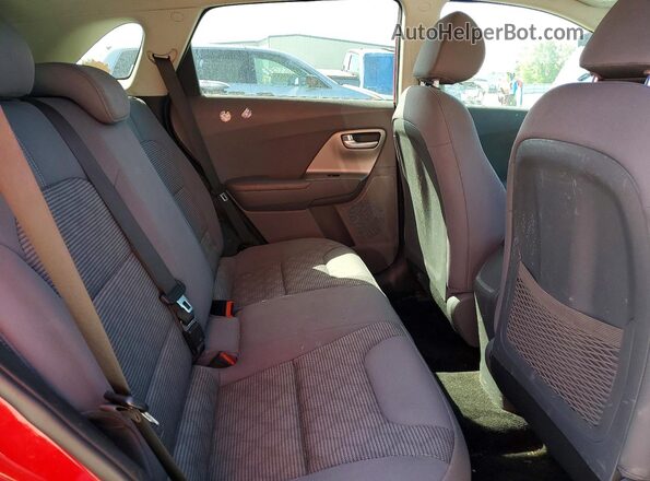KNDCB3LC4H5064684 2017 KIA NIRO Red უკანა სალონის ხედი