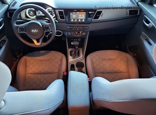 KNDCB3LC4K5265153 2019 KIA NIRO White წინა პანელის ხედი