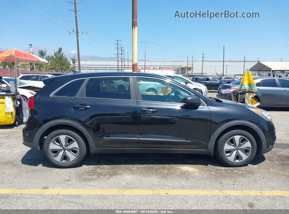 KNDCB3LC5J5128530 2018 KIA NIRO Black Вид задньої частини салону
