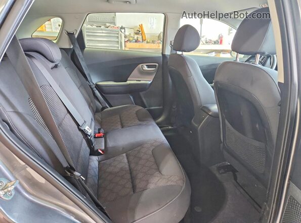 KNDCB3LC6H5064573 2017 KIA NIRO Gray Вид задніх сидінь