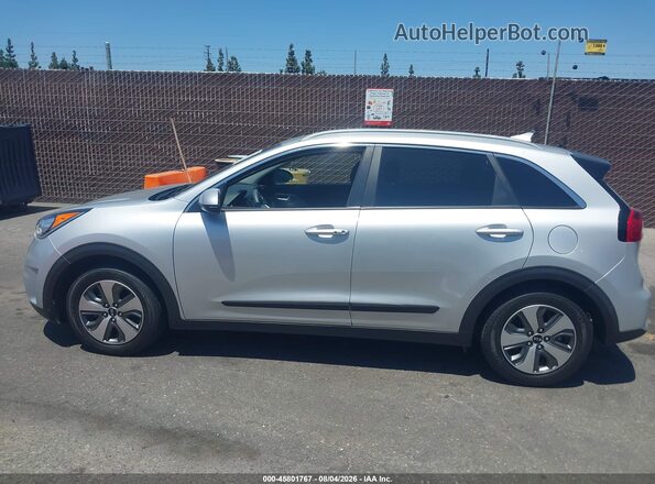 KNDCB3LC6K5267003 2019 KIA NIRO Silver სალონის 360-გრადუსიანი ხედი