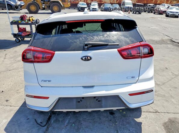 KNDCB3LC7K5246127 2019 KIA NIRO White Widok z tyłu
