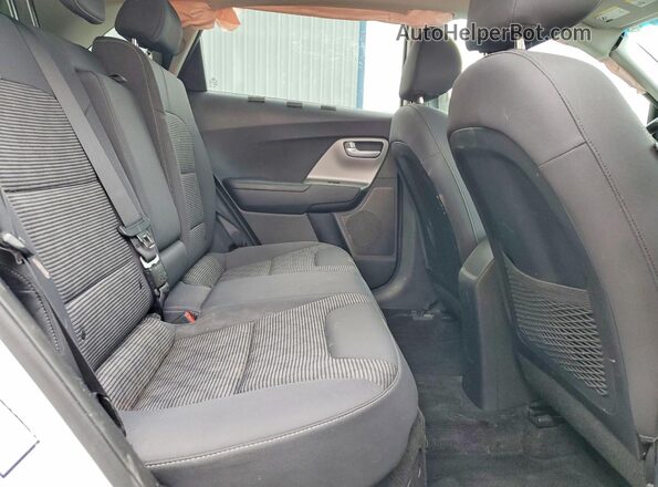 KNDCB3LC7K5264305 2019 KIA NIRO Белый Вид задних сидений