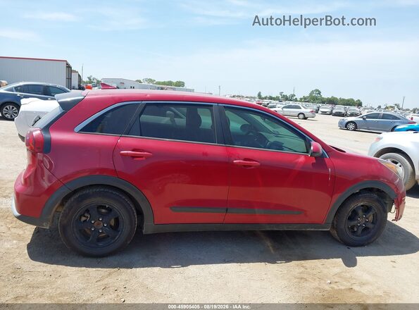 KNDCB3LC8J5123550 2018 KIA NIRO Красный Вид задней части салона