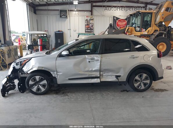 KNDCB3LC8L5359845 2020 KIA NIRO Silver სალონის 360-გრადუსიანი ხედი