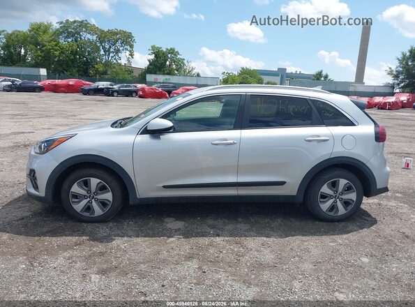 KNDCB3LC8L5396071 2020 KIA NIRO Silver Սալոնի 360 աստիճան տեսք
