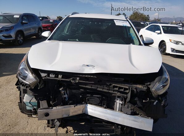 KNDCB3LCXH5058615 2017 KIA NIRO White Vista interior trasera