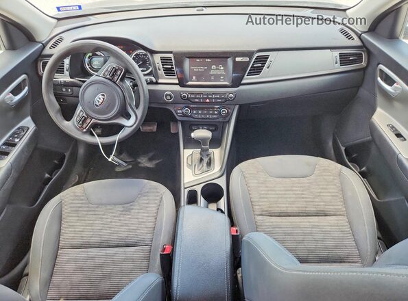 KNDCB3LCXJ5128491 2018 KIA NIRO Синий Вид панели приборов