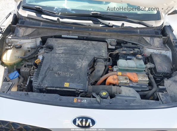 KNDCB3LCXL5371611 2020 KIA NIRO White Вид ззаду