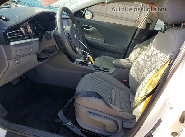 KNDCB3LCXM5470124 2021 KIA NIRO White Widok wnętrza z przodu