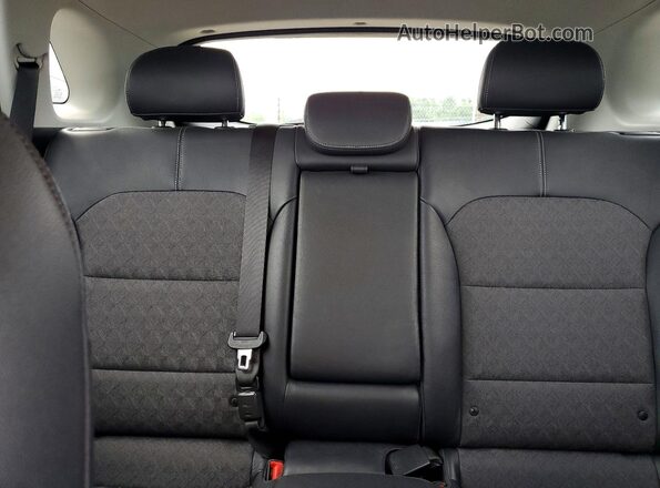 KNDCC3LC6H5081855 2017 KIA NIRO Black Вид задніх сидінь