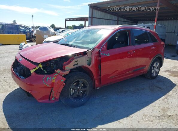 KNDCC3LC7H5079399 2017 KIA NIRO Red წინა მარცხენა ხედი სამი მეოთხედიდან
