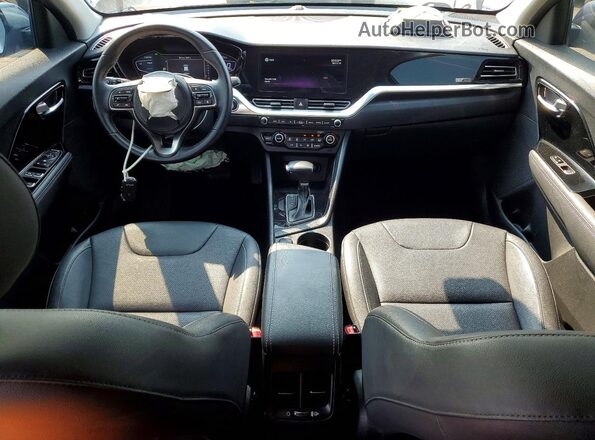KNDCC3LC7N5546509 2022 KIA NIRO Blue Vista del salpicadero