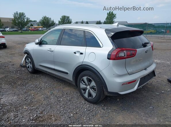 KNDCC3LC8H5064443 2017 KIA NIRO Серебряный Задняя левая четверть