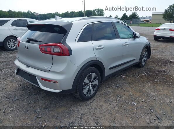 KNDCC3LC8H5064443 2017 KIA NIRO Серебряный Задняя правая четверть