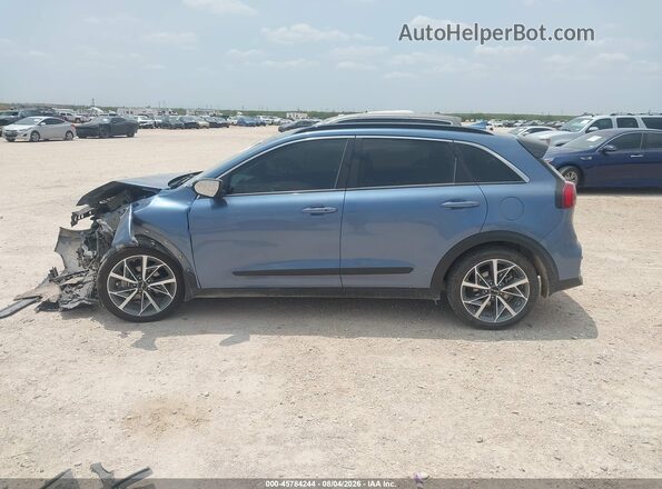 KNDCC3LC8N5515740 2022 KIA NIRO Light Blue Vista interior de 360 grados