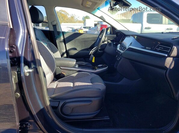 KNDCC3LG0N5124309 2022 KIA NIRO Black Vista interior delantera