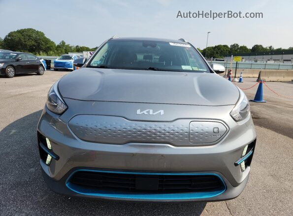 KNDCC3LG1N5159974 2022 KIA NIRO Silver 