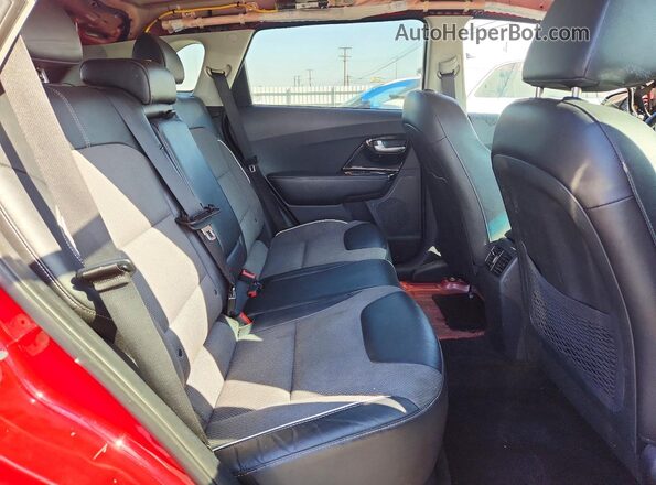 KNDCC3LG2M5104013 2021 KIA NIRO Red Вид задніх сидінь