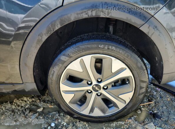 KNDCC3LG2N5160292 2022 KIA NIRO Gray 