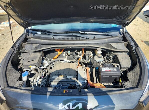 KNDCC3LG2N5160292 2022 KIA NIRO Gray Vista del compartimento del motor