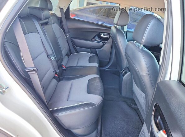 KNDCC3LG7N5124422 2022 KIA NIRO Белый 