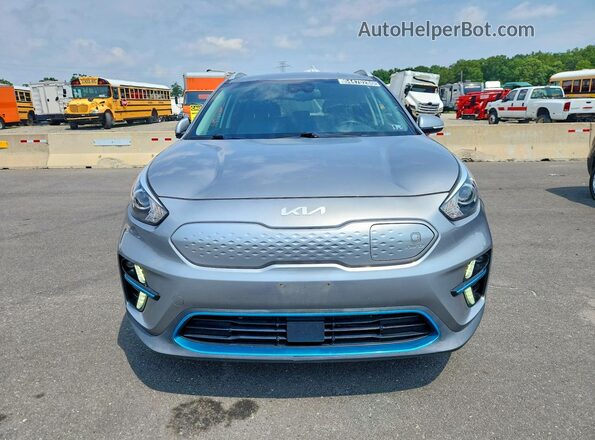 KNDCC3LG7N5161115 2022 KIA NIRO Silver Widok z przodu