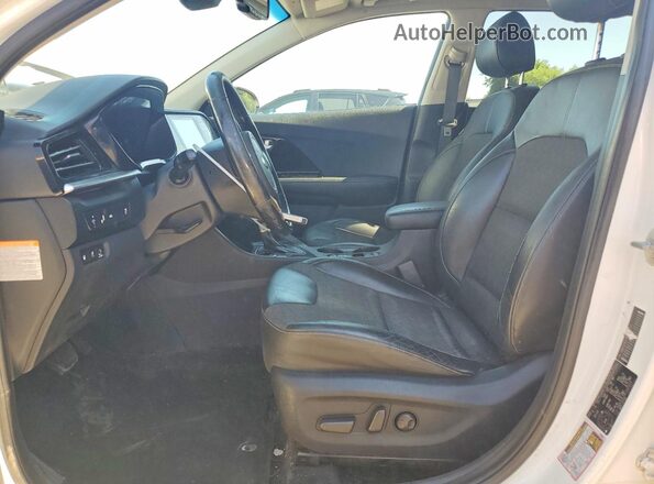 KNDCD3LD8L5391620 2020 KIA NIRO White წინა სალონის ხედი