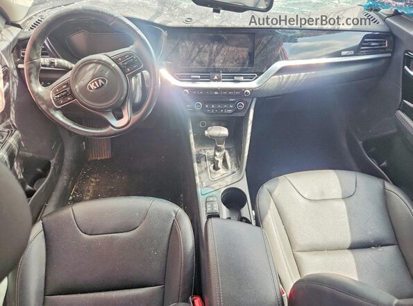 KNDCE3LC2M5466494 2021 KIA NIRO Красный Вид панели приборов
