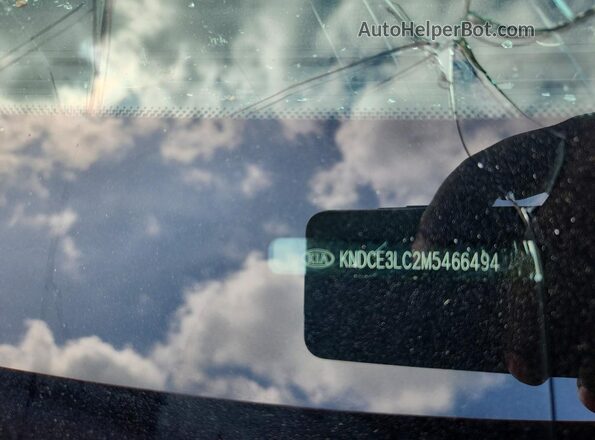 KNDCE3LC2M5466494 2021 KIA NIRO Красный Вид подкапотного пространства