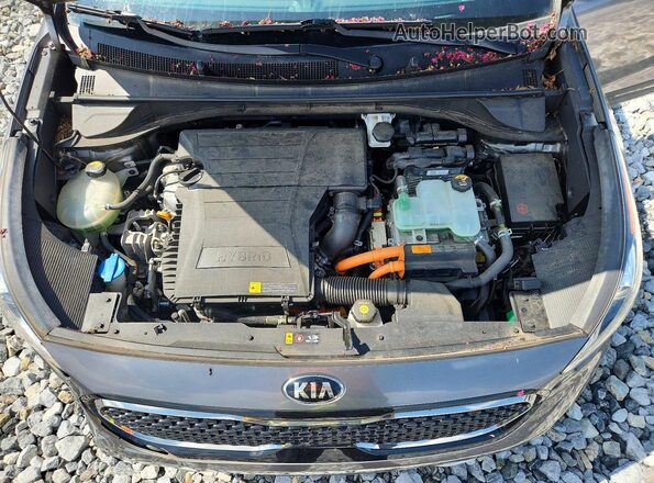 KNDCE3LC4H5057807 2017 KIA NIRO Серый Вид подкапотного пространства