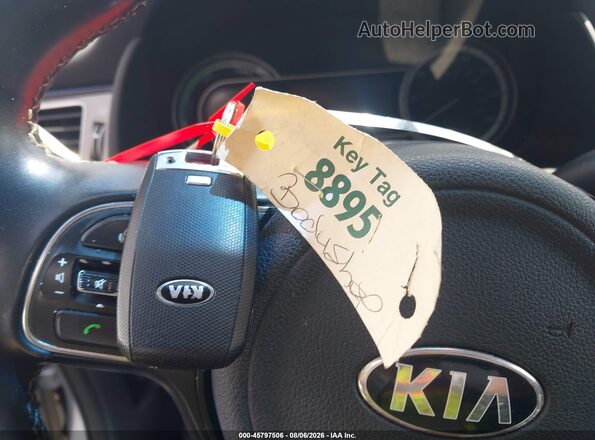 KNDCE3LC4H5082450 2017 KIA NIRO Silver Widok deski rozdzielczej