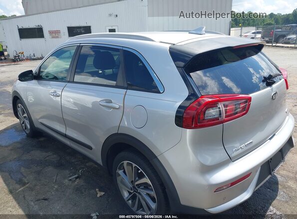 KNDCE3LC4H5082450 2017 KIA NIRO Silver Widok wnętrza 360 stopni