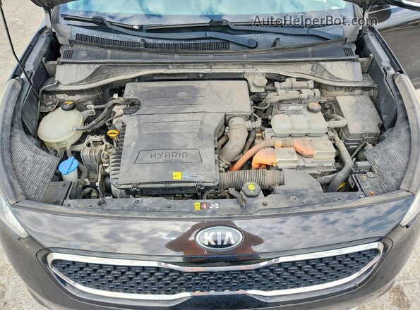 KNDCE3LC5J5174480 2018 KIA NIRO Purple Vista del compartimento del motor