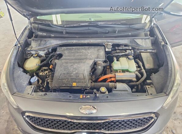 KNDCE3LC9H5062372 2017 KIA NIRO Gray Widok wnętrza z tyłu