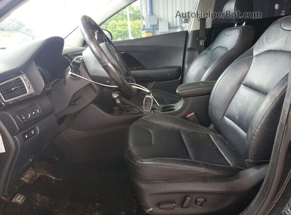 KNDCE3LCXH5051249 2017 KIA NIRO Black Vista interior delantera