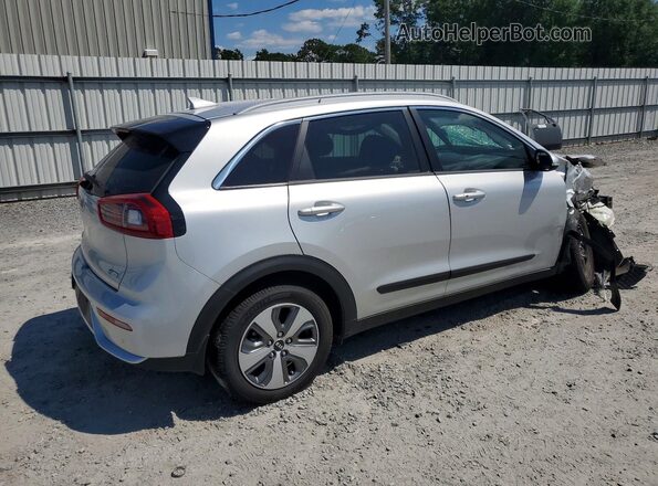 KNDCE3LCXK5235534 2019 KIA NIRO Серебряный Задняя правая четверть