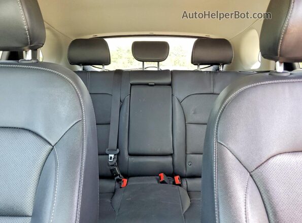 KNDCE3LCXN5546367 2022 KIA NIRO Gray Вид задніх сидінь