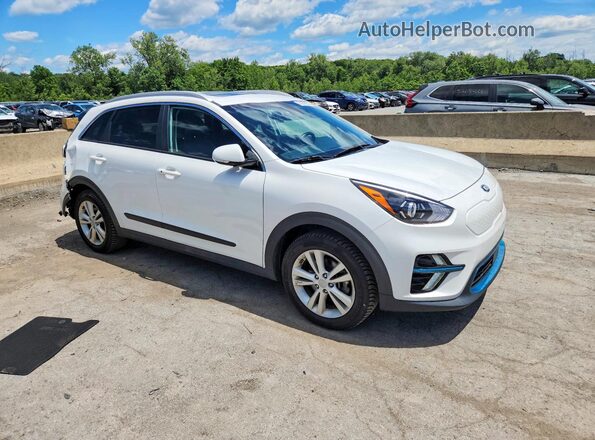 KNDCE3LG0L5080532 2020 KIA NIRO White Przód prawy