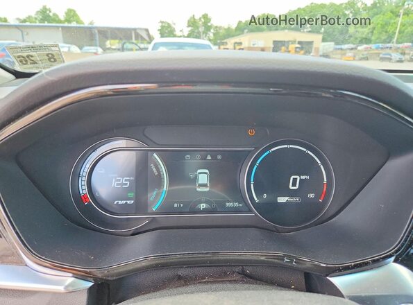 KNDCE3LG0L5080532 2020 KIA NIRO White Widok zestawu wskaźników