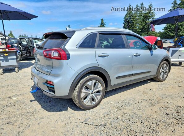 KNDCE3LG5K5006083 2019 KIA NIRO Silver უკანა მარჯვენა