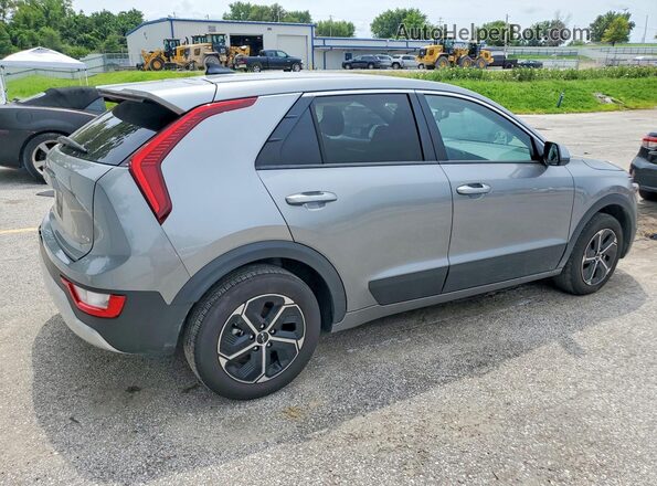 KNDCP3LE0T5318130 2026 KIA NIRO Gray უკანა მარჯვენა