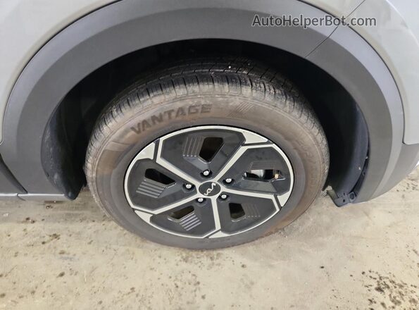 KNDCP3LE1T5324664 2026 KIA NIRO Gray 