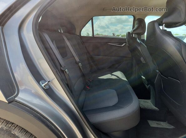 KNDCP3LE1T5347426 2026 KIA NIRO Silver Widok wnętrza z tyłu