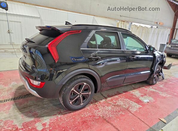 KNDCP3LE2S5306396 2025 KIA NIRO Black Задня права чверть