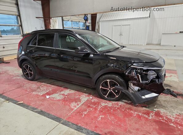 KNDCP3LE2S5306396 2025 KIA NIRO Black 